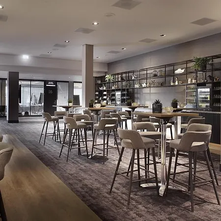 Der Valk - Leiden 4*