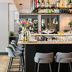 Der Valk - Leiden 4*